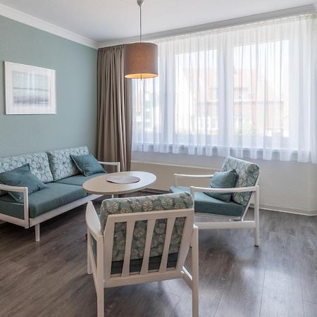 Mingers Hotel Neuharlingersiel Extérieur photo